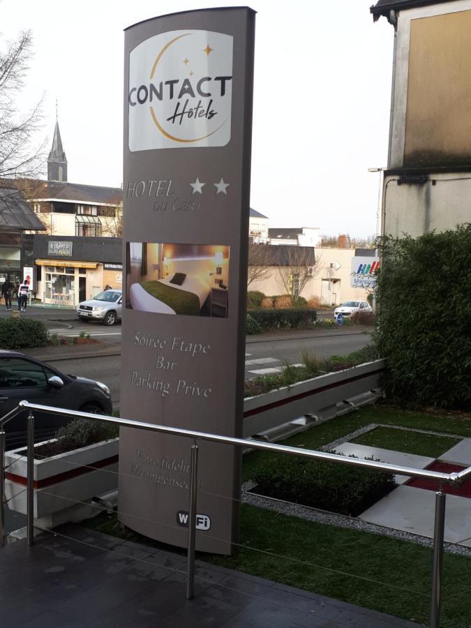Contact Hotel Du Cerf Château-Gontier Екстериор снимка